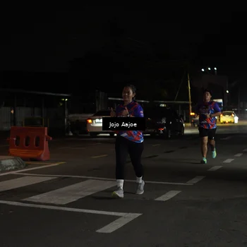 Runner Photo 6054390