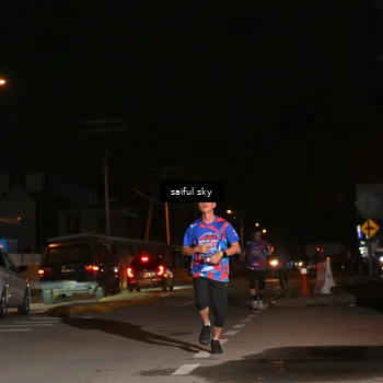 Runner Photo 6054391