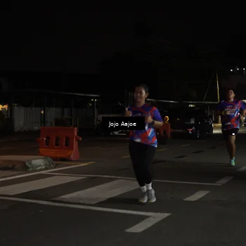 Runner Photo 6054393