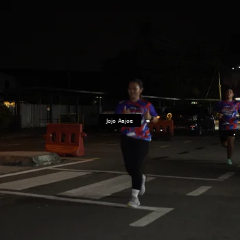 Runner Photo 6054400