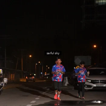 Runner Photo 6054444
