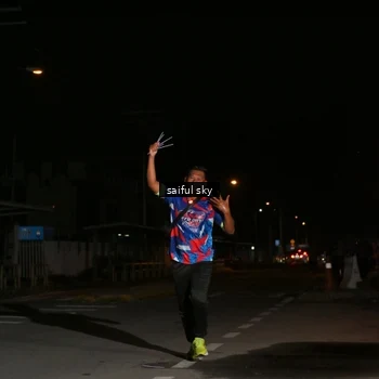Runner Photo 6054476