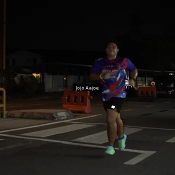Runner Photo 6054533