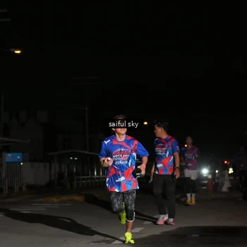 Runner Photo 6054536