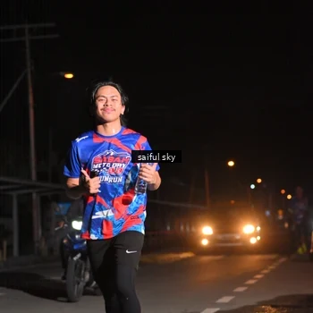 Runner Photo 6054537