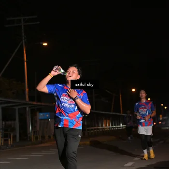 Runner Photo 6054545
