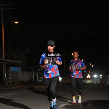 Runner Photo 6054557