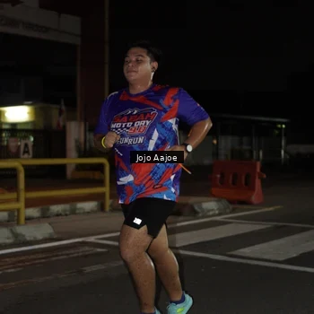 Runner Photo 6054558
