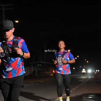 Runner Photo 6054563