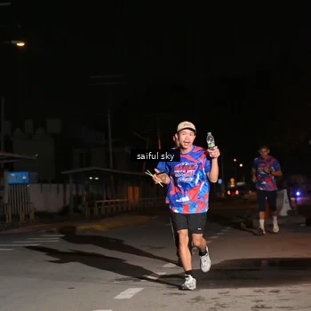 Runner Photo 6054576