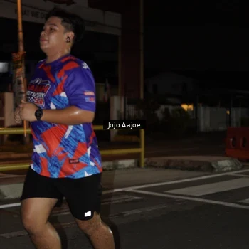 Runner Photo 6054585