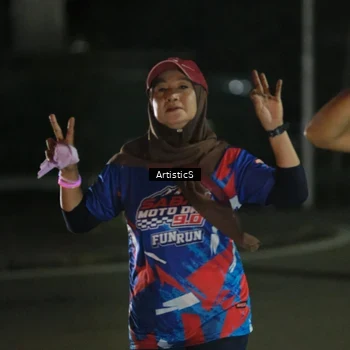 Runner Photo 6054592