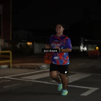 Runner Photo 6054600