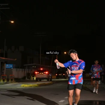 Runner Photo 6054603