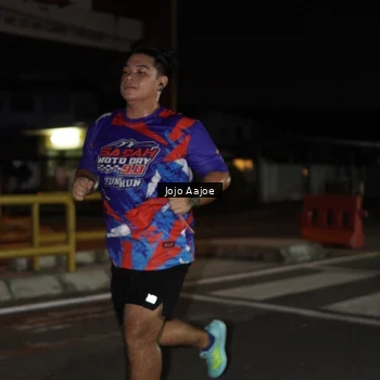 Runner Photo 6054604