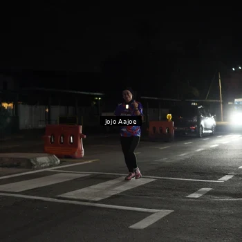 Runner Photo 6054606