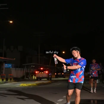 Runner Photo 6054613