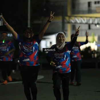 Runner Photo 6054616