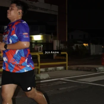 Runner Photo 6054619