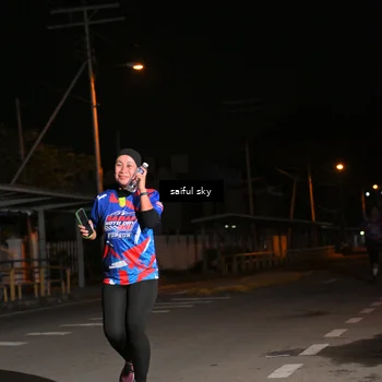 Runner Photo 6054671
