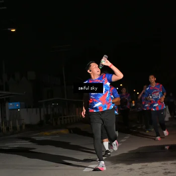 Runner Photo 6054672