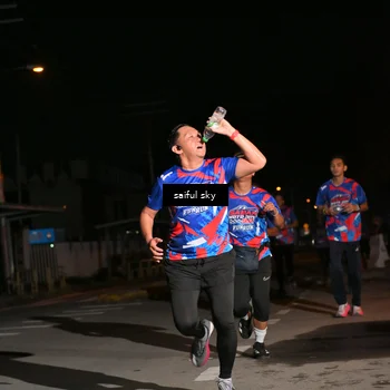 Runner Photo 6054685