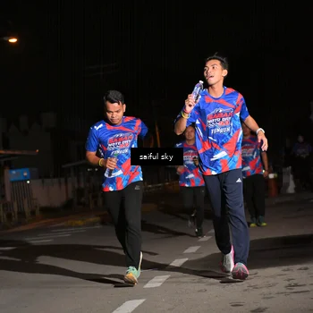 Runner Photo 6054690
