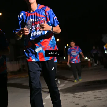 Runner Photo 6054698
