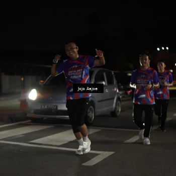 Runner Photo 6054734