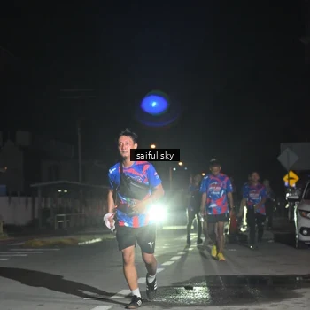 Runner Photo 6054765