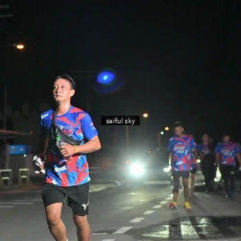 Runner Photo 6054773