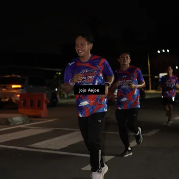 Runner Photo 6054781