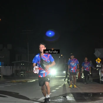 Runner Photo 6054787