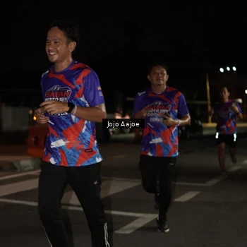 Runner Photo 6054793