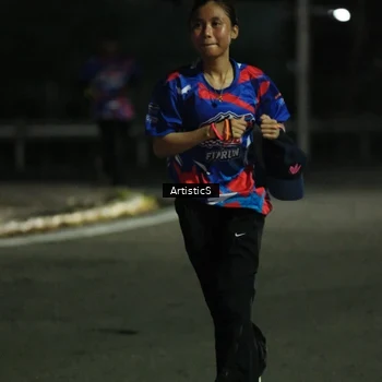 Runner Photo 6054797