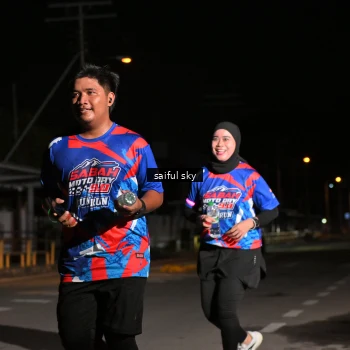 Runner Photo 6054831