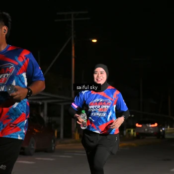 Runner Photo 6054835