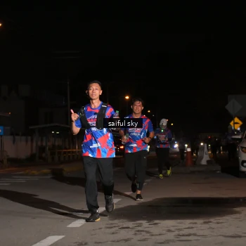 Runner Photo 6054838