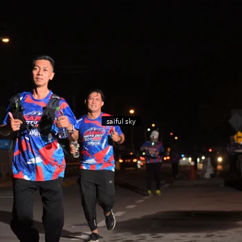 Runner Photo 6054841