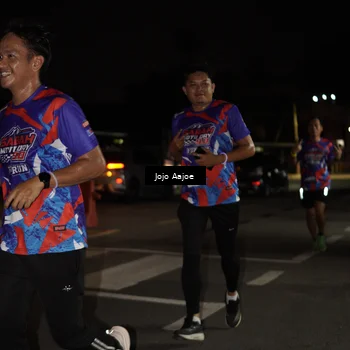 Runner Photo 6054877