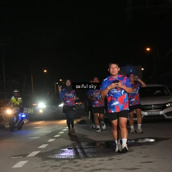 Runner Photo 6054903