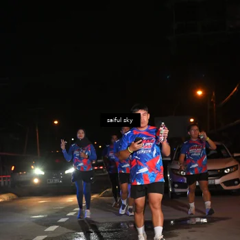 Runner Photo 6054907
