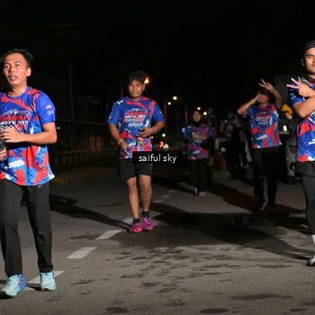Runner Photo 6054923