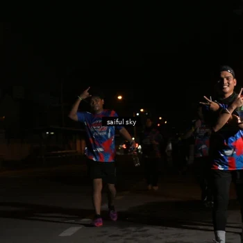 Runner Photo 6054931