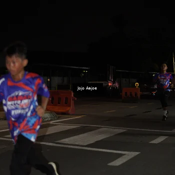 Runner Photo 6054950