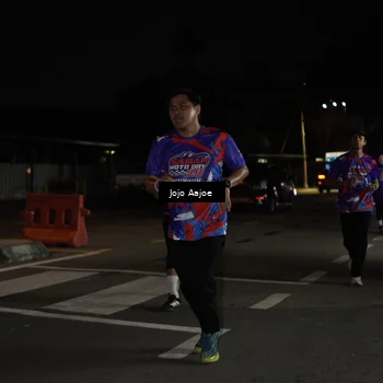 Runner Photo 6054953