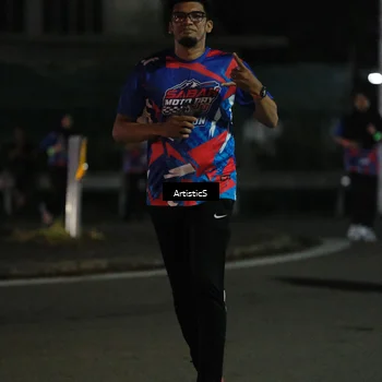 Runner Photo 6054998