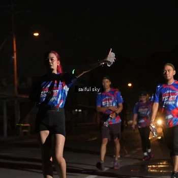 Runner Photo 6055002