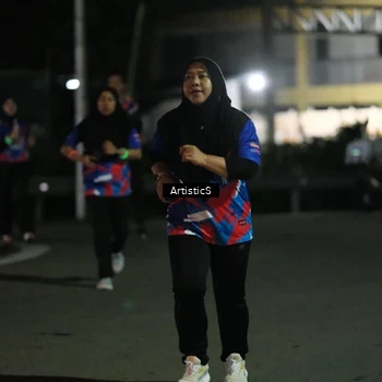 Runner Photo 6055005