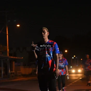 Runner Photo 6055008
